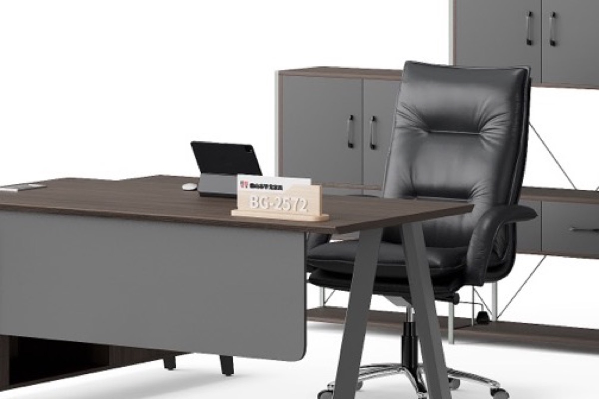 Director Desk + Storage Tower Set — feature detail 2