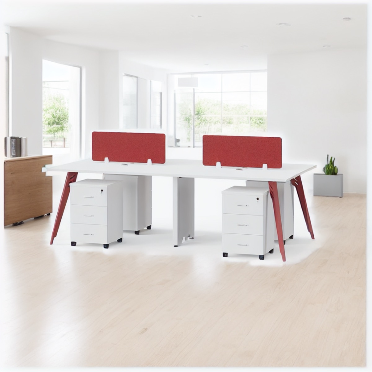 Workstation Putih Aksen Merah 2 Stasiun — suasana kantor
