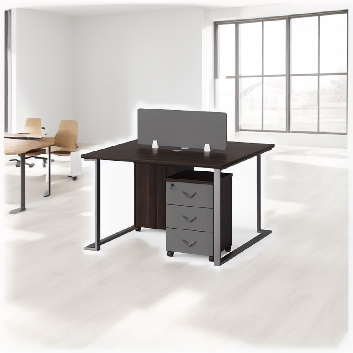 Workstation Kantor Bench Modular — situasi kantor