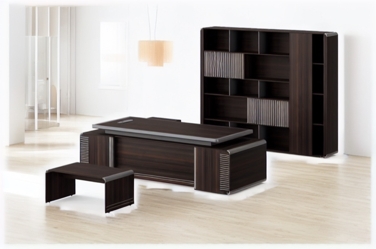 Meja Direktur Set — situasi kantor