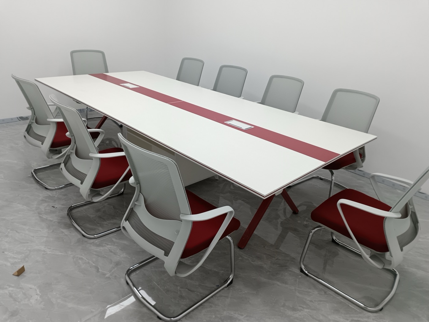 Work area with BG Office Furniture
